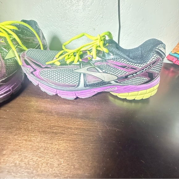 Brooks Ravenna 4 Purple Black  Athletic Running Shoes Sneakers Women's - Picture 6 of 11